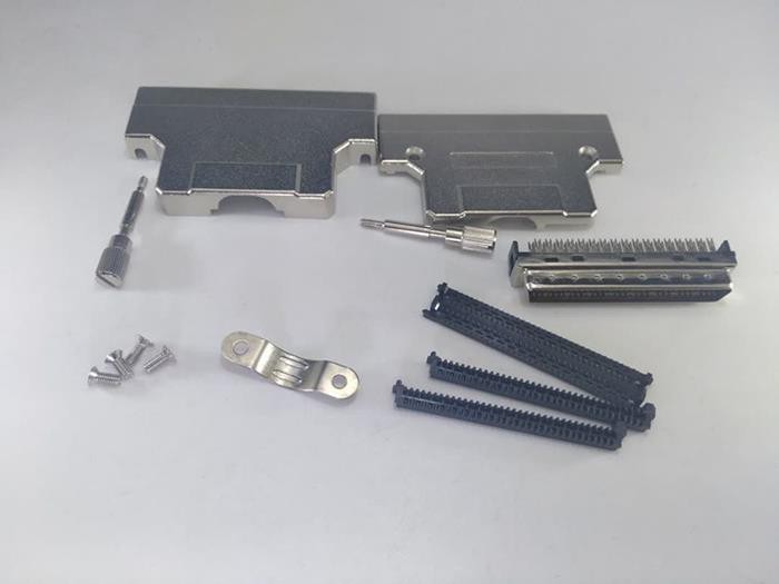 HPDB 68 tűs hüvelykes SCSI-3 csatlakozó PMC csatlakozó kábelhez